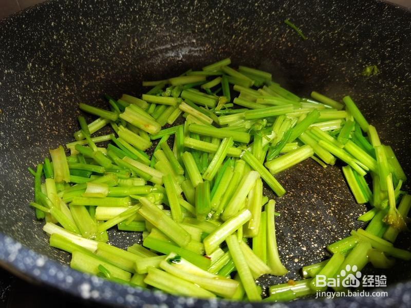 浓香味重的鱼头煲的做法