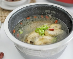 教你做韩式糯米参鸡汤