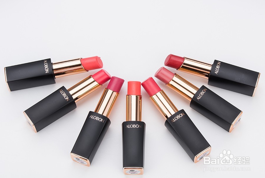 新手小白如何简单快速化妆?