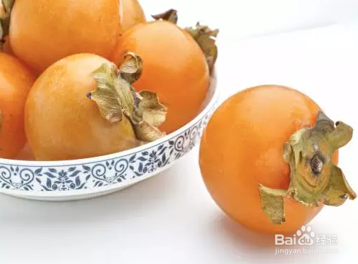 喝酒时别吃这些菜，小心中毒!