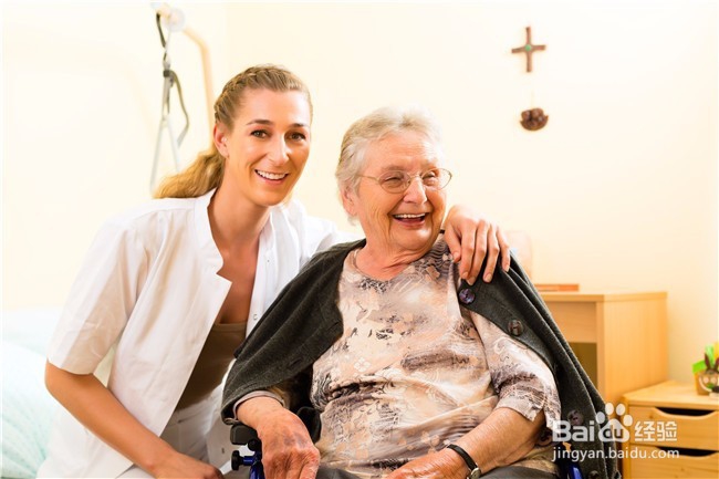 该不该把父母送进养老院