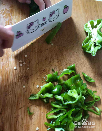 牛肉炒青椒的做法