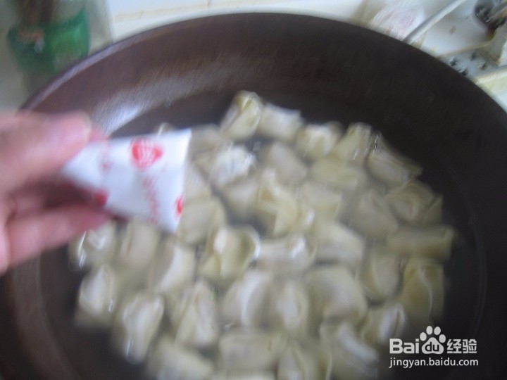 老年人怎样煮高汤馄饨