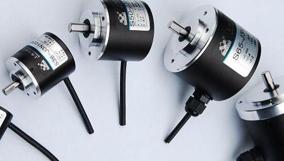 8线-3线普通编码器的工作原理