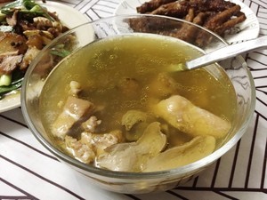 牛肝菌炖鸡的做法