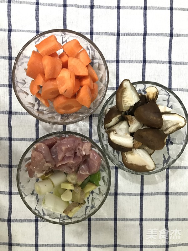 水晶燕麦香米烧麦