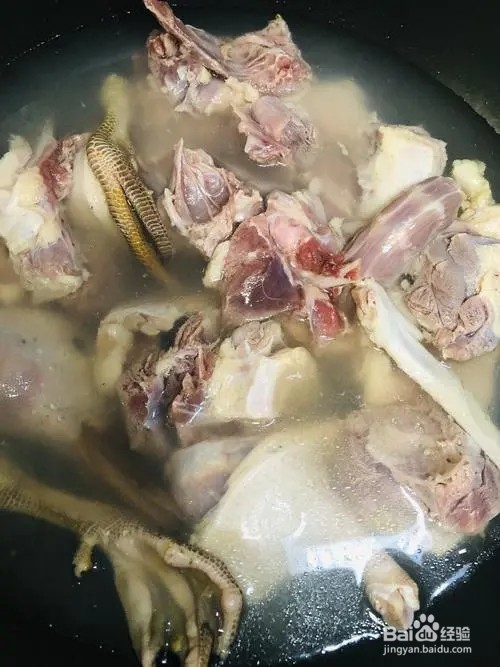 笋干煲老鸭靓汤