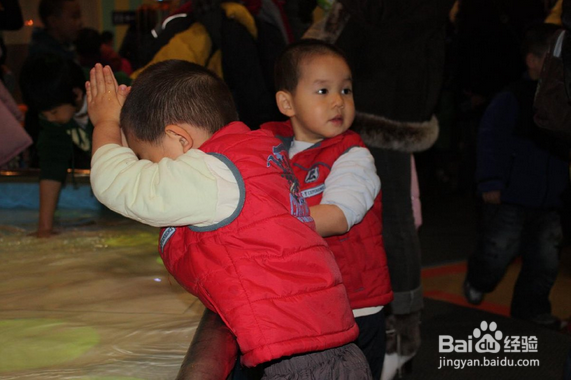 过年外出如何避免走失