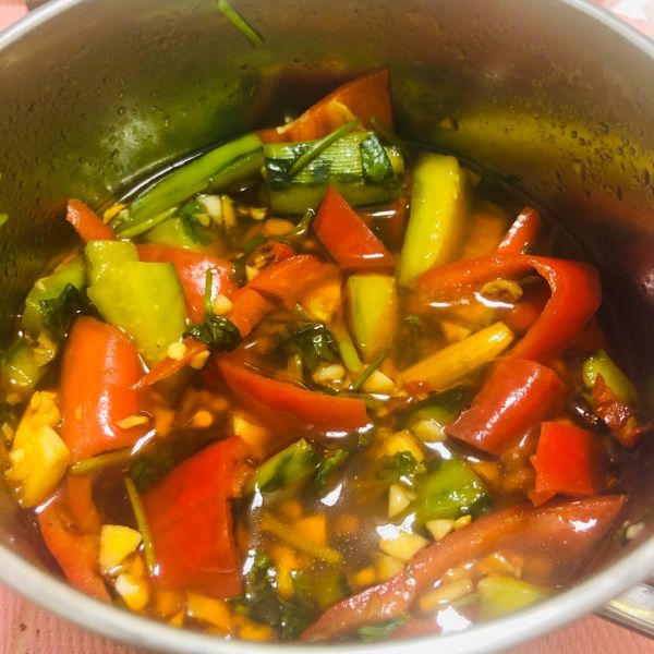 爽口拌红椒青瓜