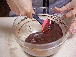 森系巧克力蛋糕怎么做？