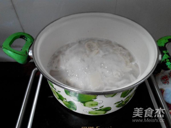 大盘鸡盖面的做法