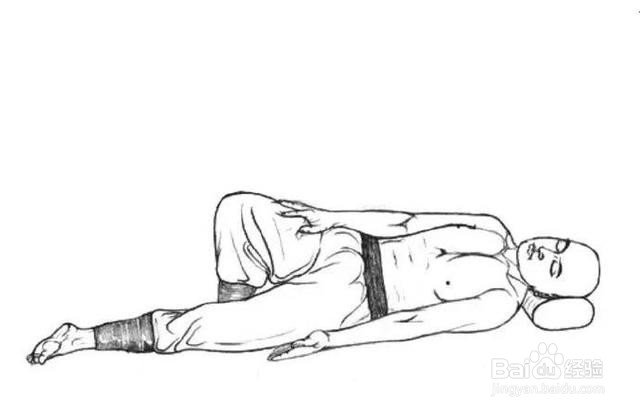 睡觉时哪些行为会伤害身体