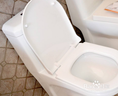 鱼骨头堵住厕所了怎么办