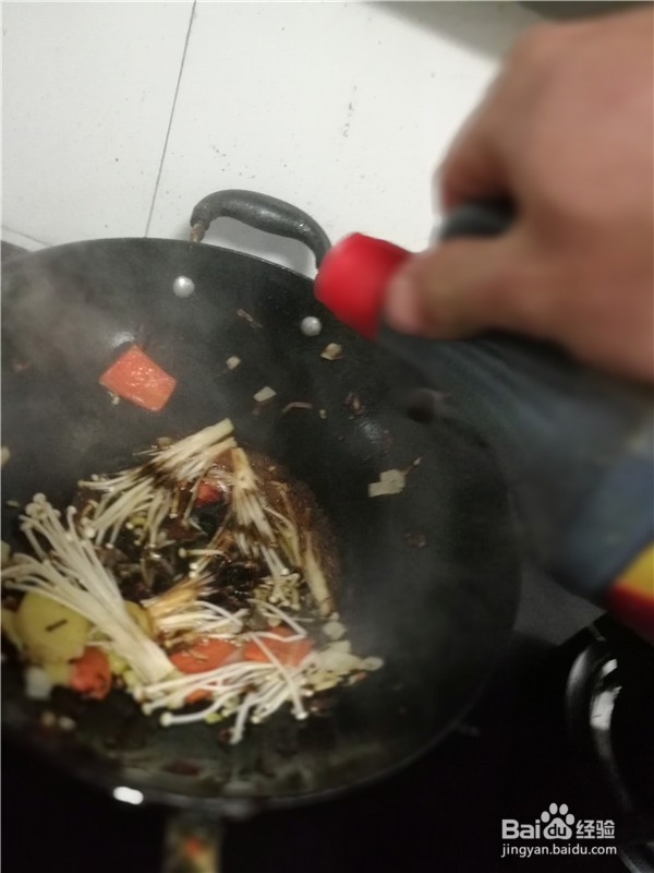 金针菇酱汁面