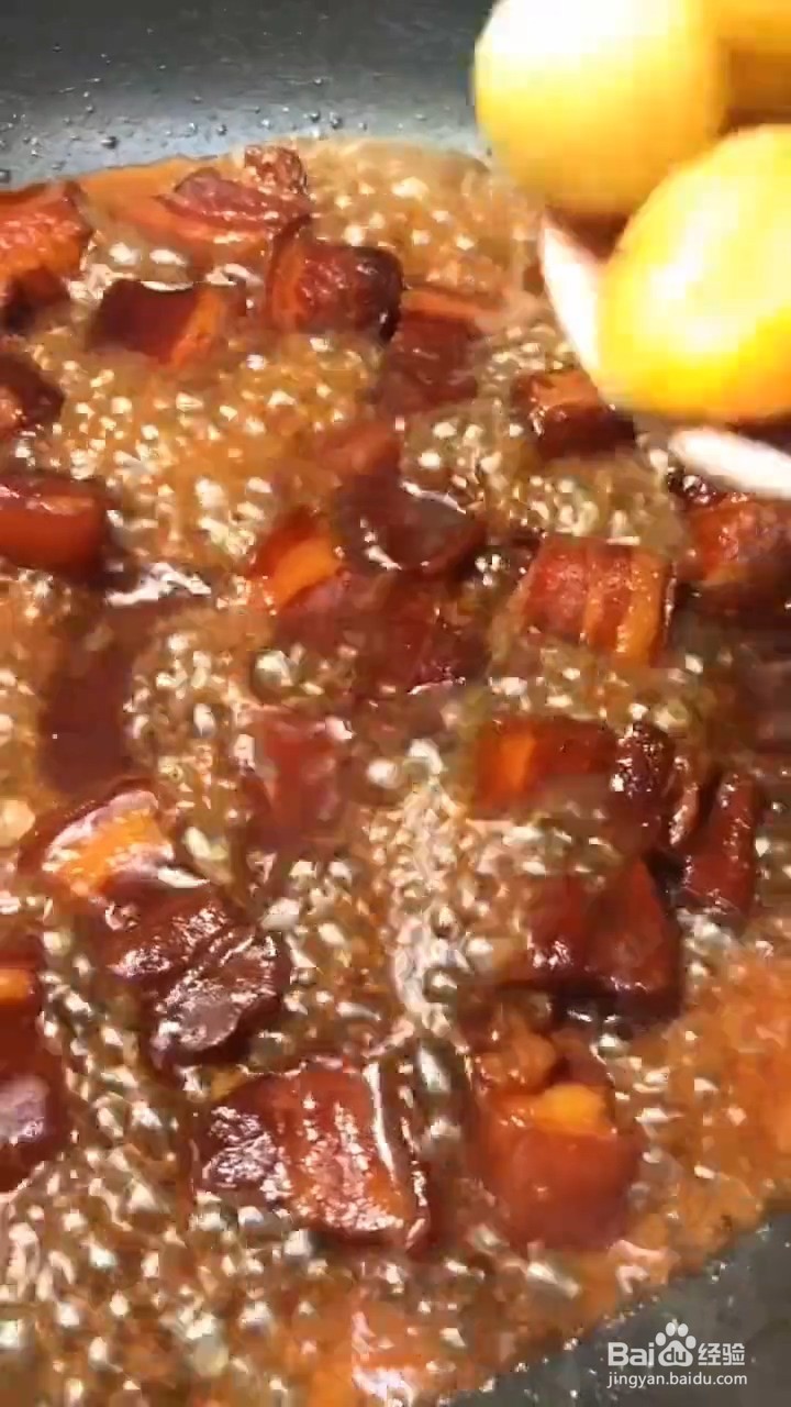如何制作红烧肉焖蛋