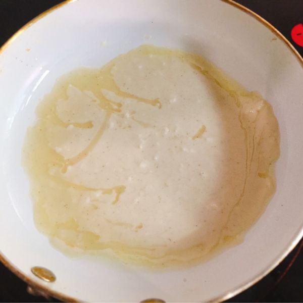 鸡蛋午餐肉卷饼