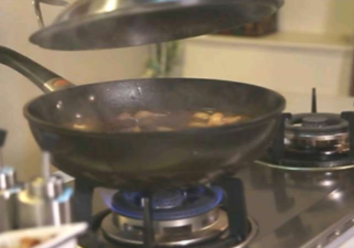 美食-如何做最好吃的红烧猪蹄