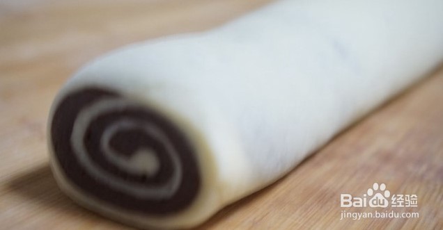 蜂蜜可可粉双色面包