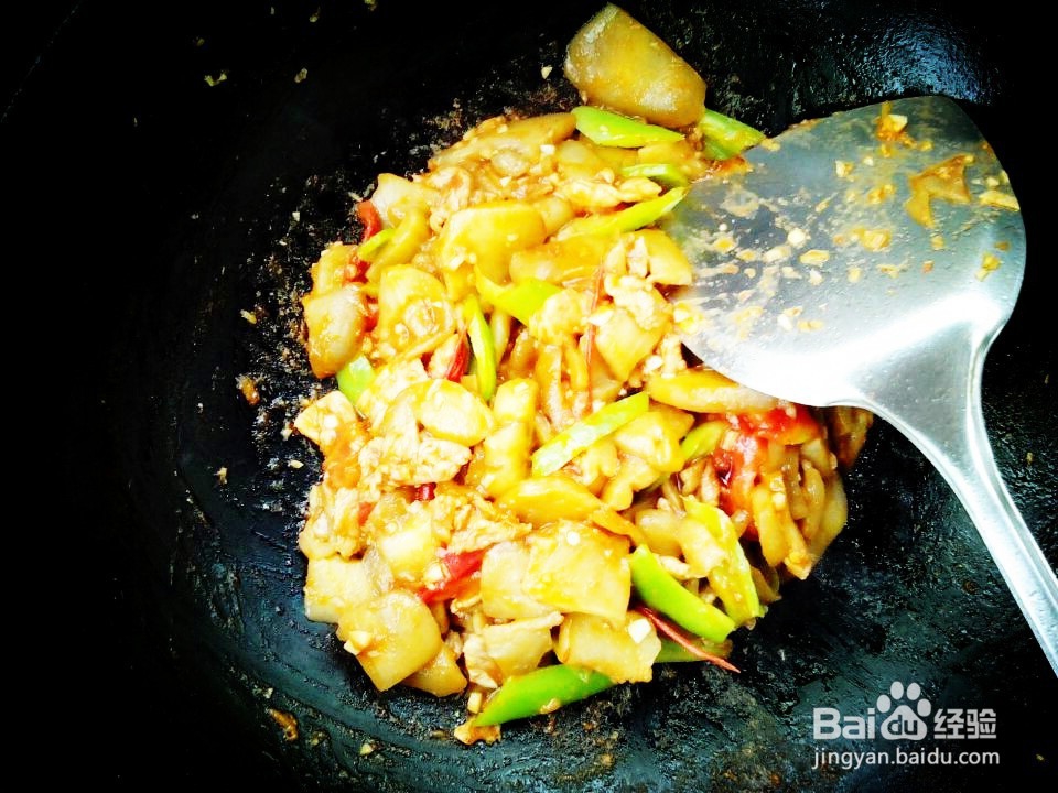 怎样做美味家常“烧茄子”(炒茄子)