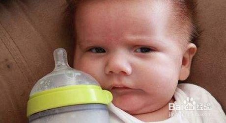 如何预防孩子胀气？