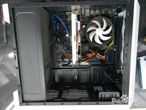 如何加装机械硬盘