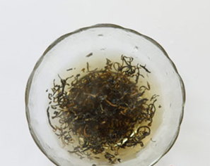 茶香煎鸡腿的简单做法