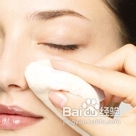 怎样利用蜜粉正确定妆