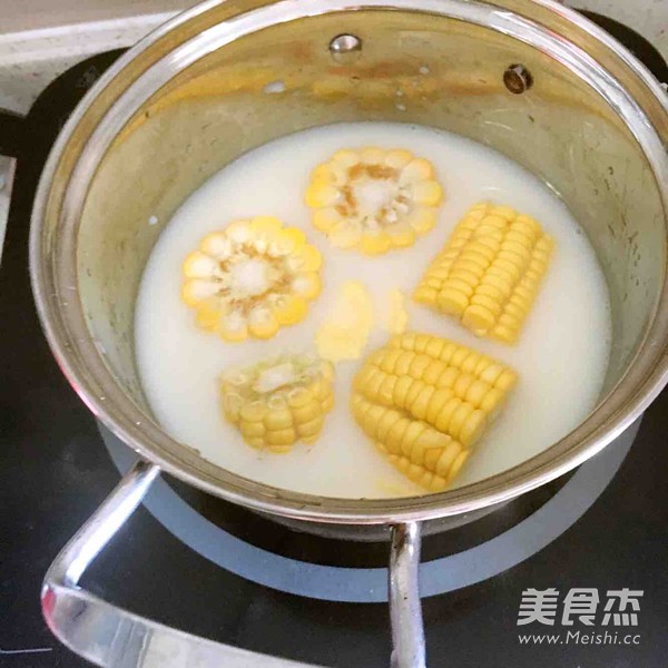 奶香玉米的做法