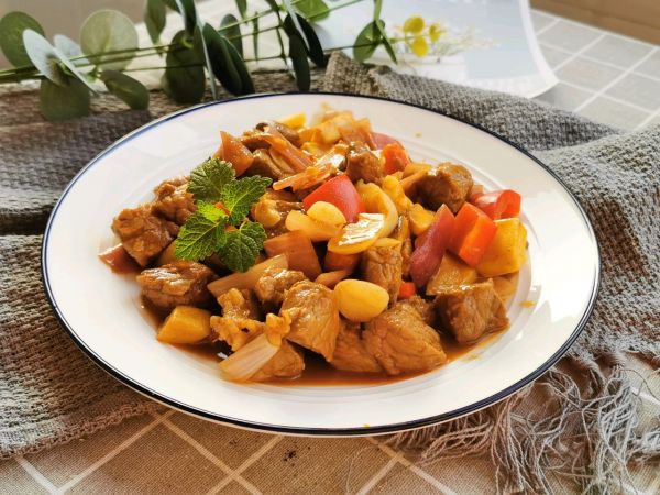 黑椒杏鲍菇牛肉粒