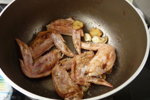 黑椒玉米烧鸡翅