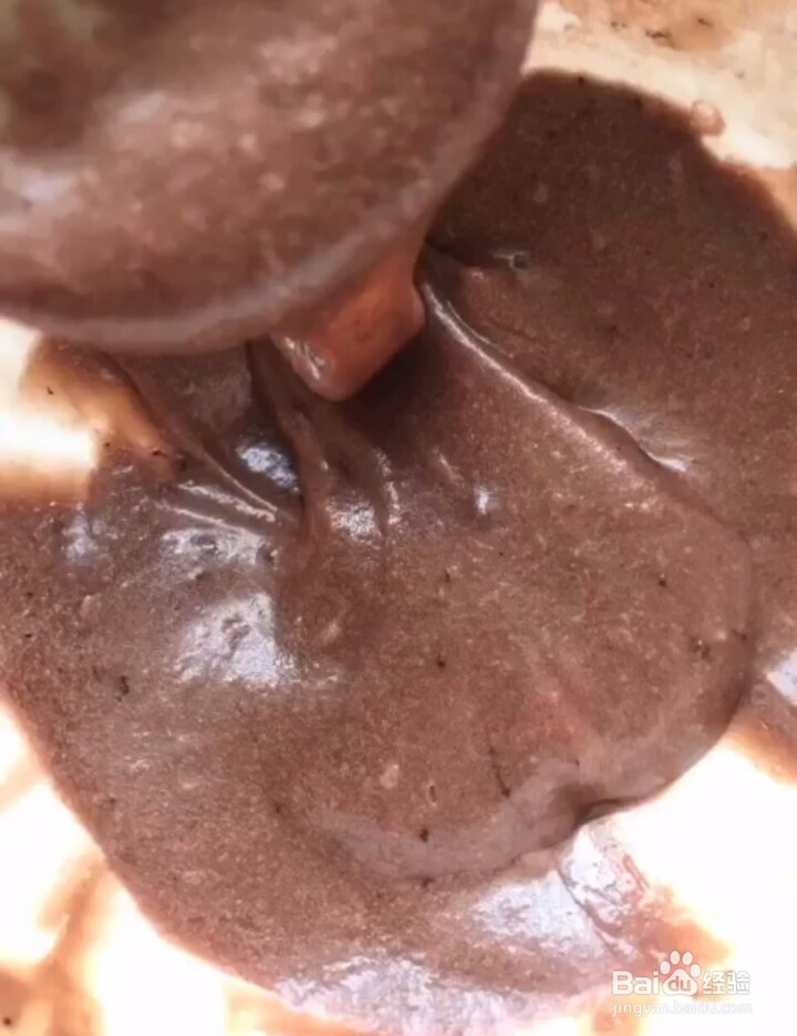 如何制作猫爪小蛋糕?