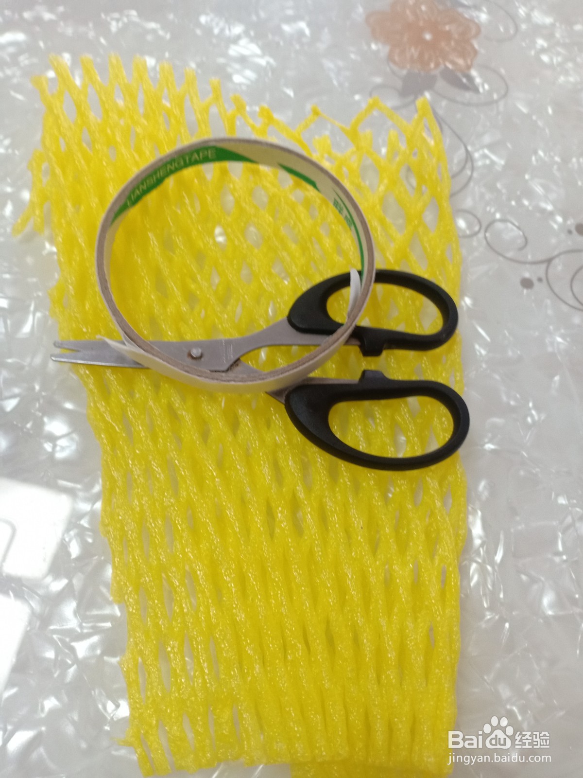 泡沫网怎么做手工 小雪球