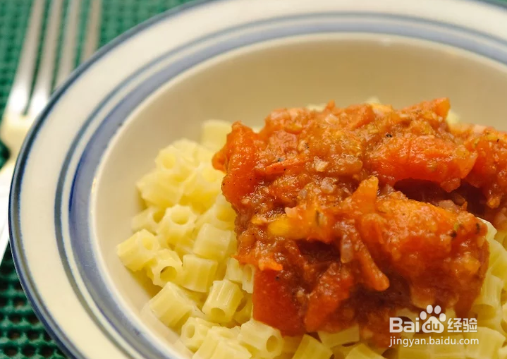 如何冷冻带皮的西红柿