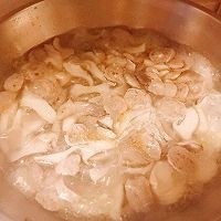 减肥期间可以吃的营养易做菌菇牛肉丸日本豆腐汤