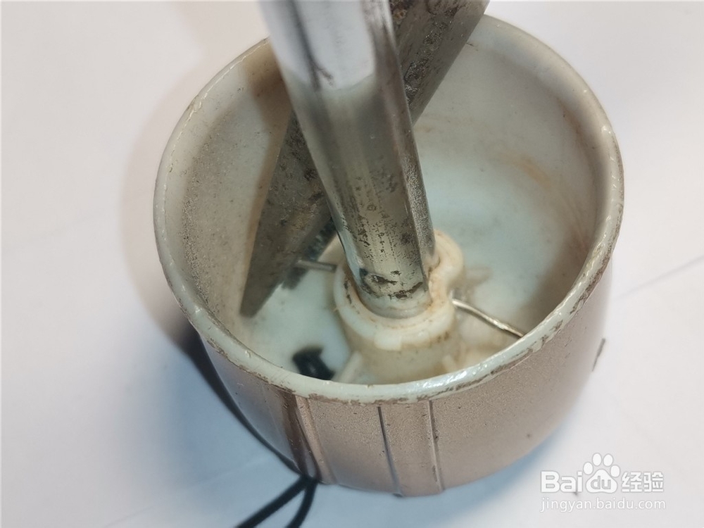 雨伞手柄抓手脱落的修复方法