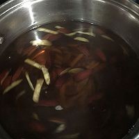 冬日雪洛可冰淇淋暖身茶红枣姜茶的做法步骤