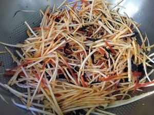 河南特色-鱼香茭白丝怎么做？