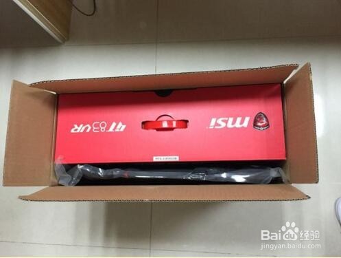 新代机王-GT83VR 6RF-026CN 简单开箱