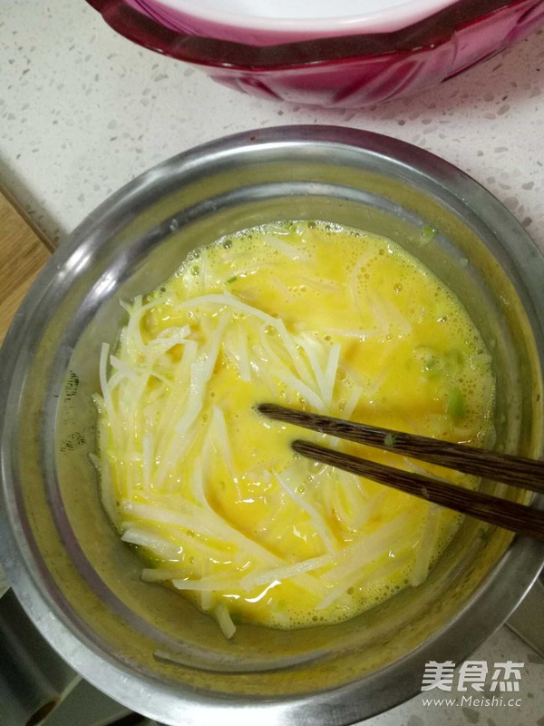 土豆丝鸡蛋饼