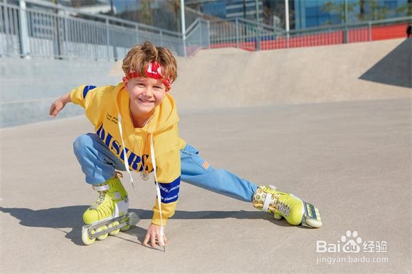 如何清洁孩子的儿童轮滑鞋