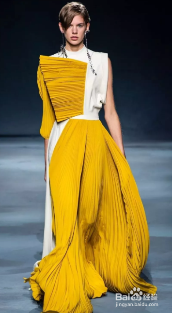 2019热门潮流色彩搭配以及最热色彩搭配秀