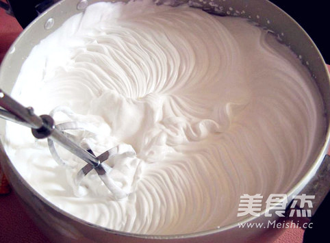 戚风奶油卷的做法