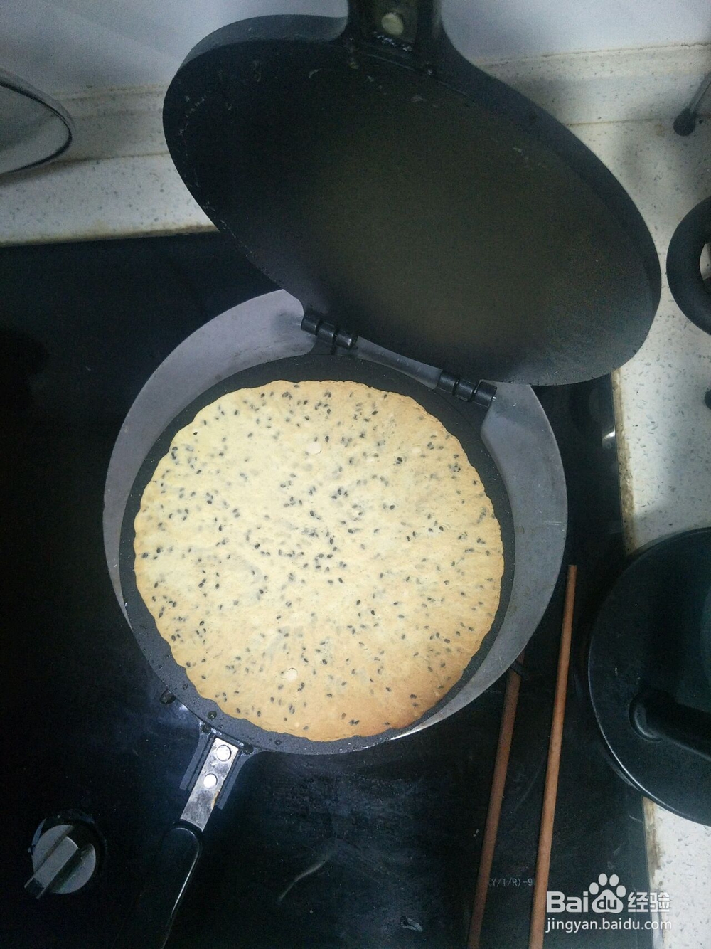 诱惑味蕾的芝麻鸡蛋卷