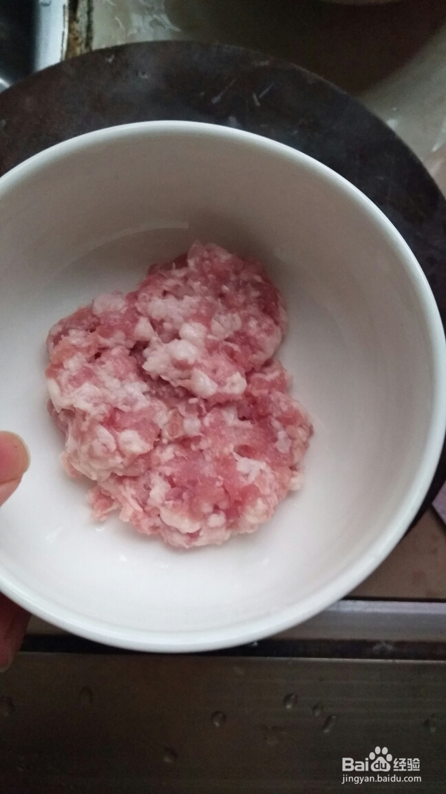 抢着吃的皮蛋肉沫粥