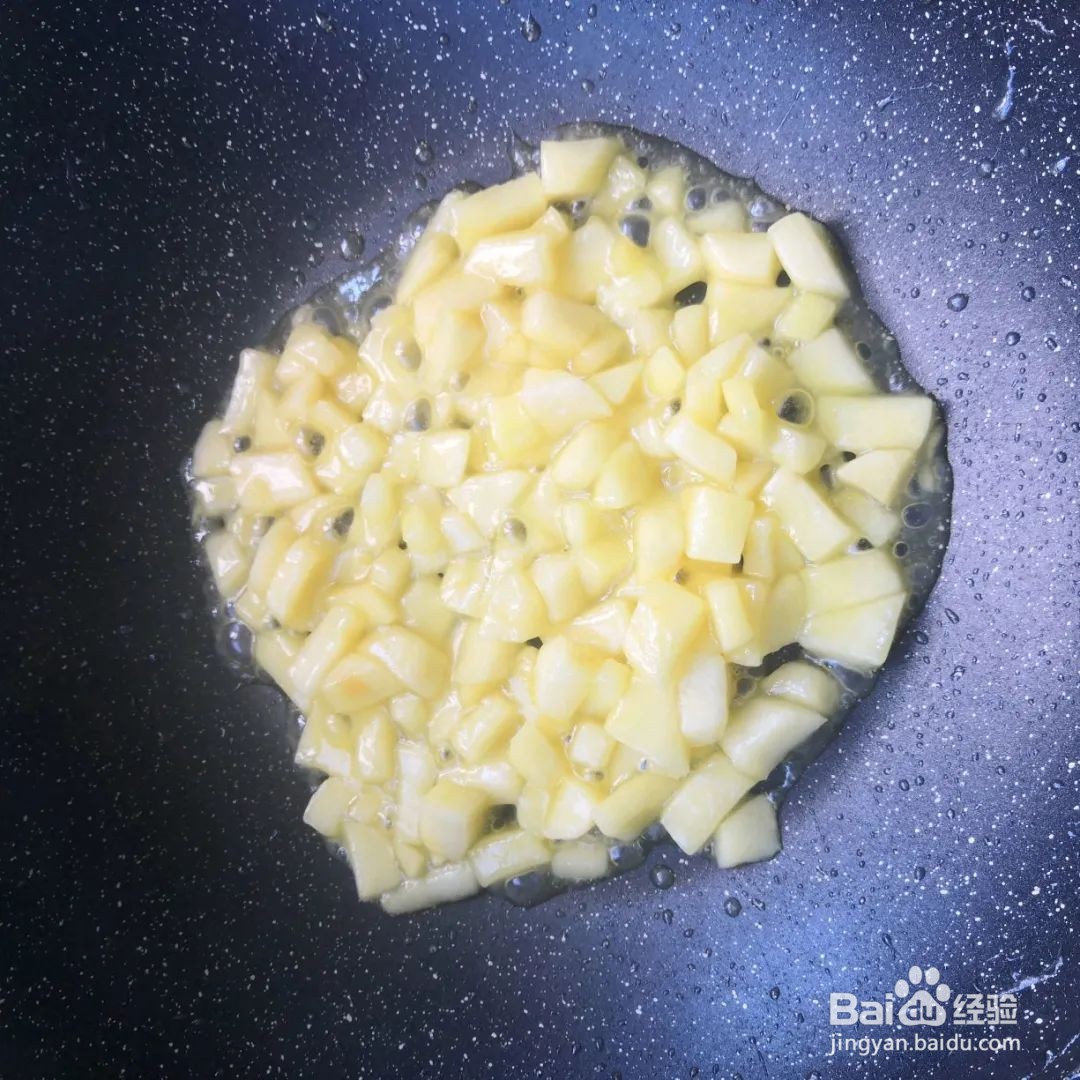 大人小孩都喜欢的三角苹果派做法