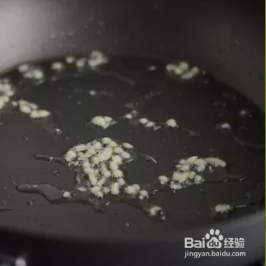 芦笋鸡丁炸酱方便面