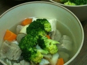 好喝的牛蒡排骨汤