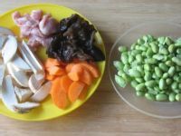 杏鲍菇肉片炒毛豆的做法