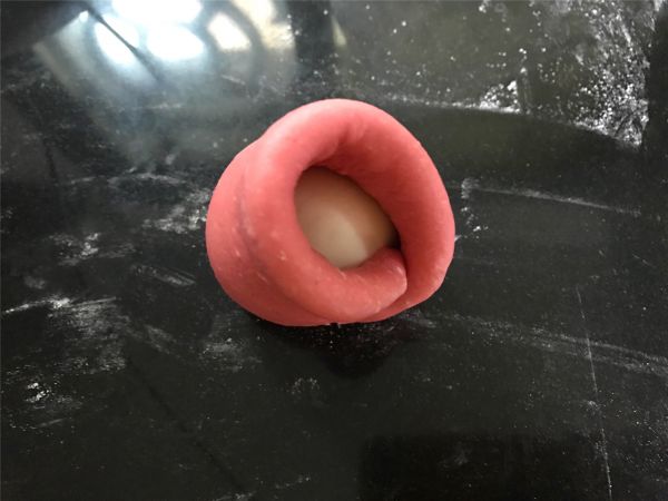 #令人羡慕的圣诞大餐#圣诞帽南瓜包