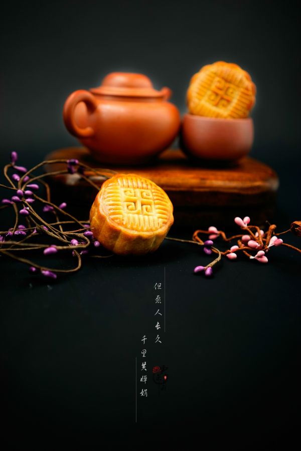 广式莲蓉蛋黄月饼